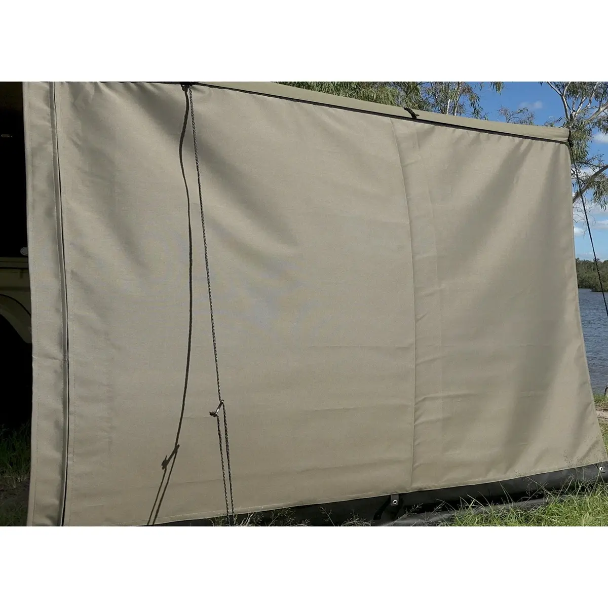 Universal Single Mesh Wall Kit 1