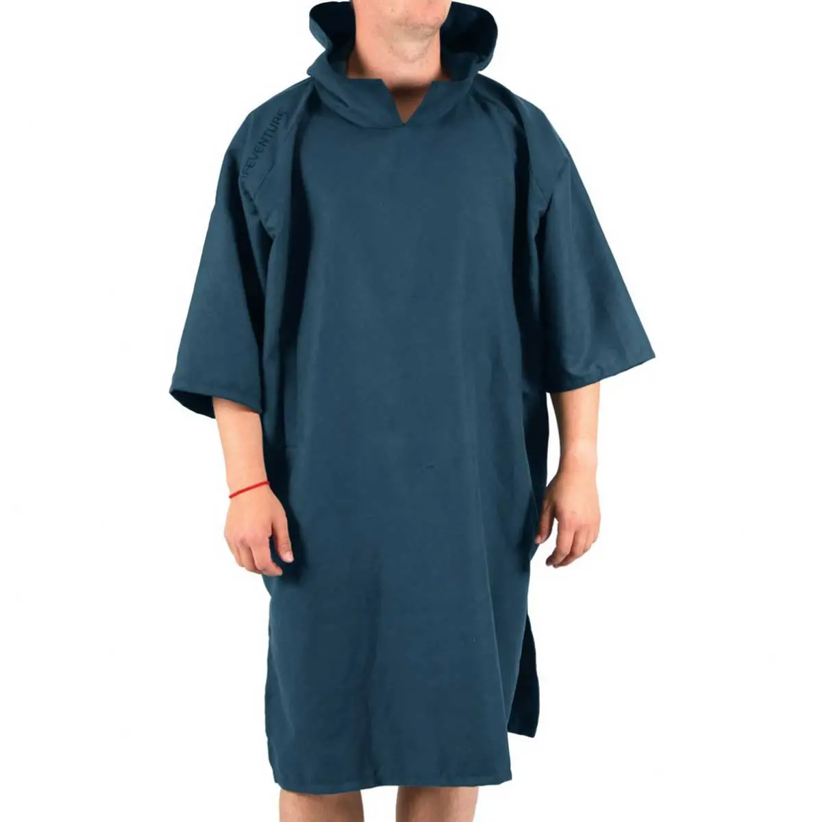 Lifeventure Compact Changing Robe 1