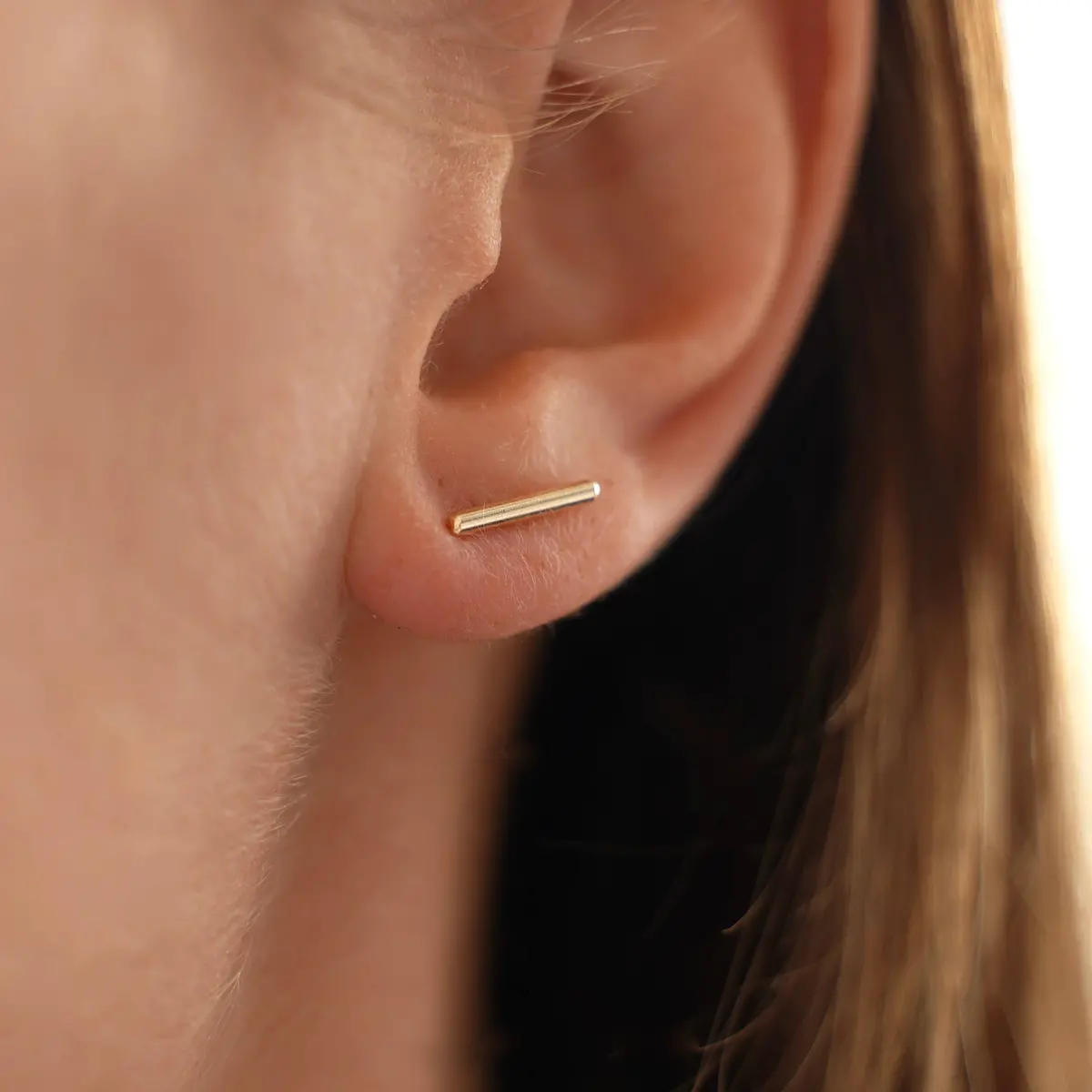 Victoire Collection - Gold Plated Designer Bar Earring: Silver 2