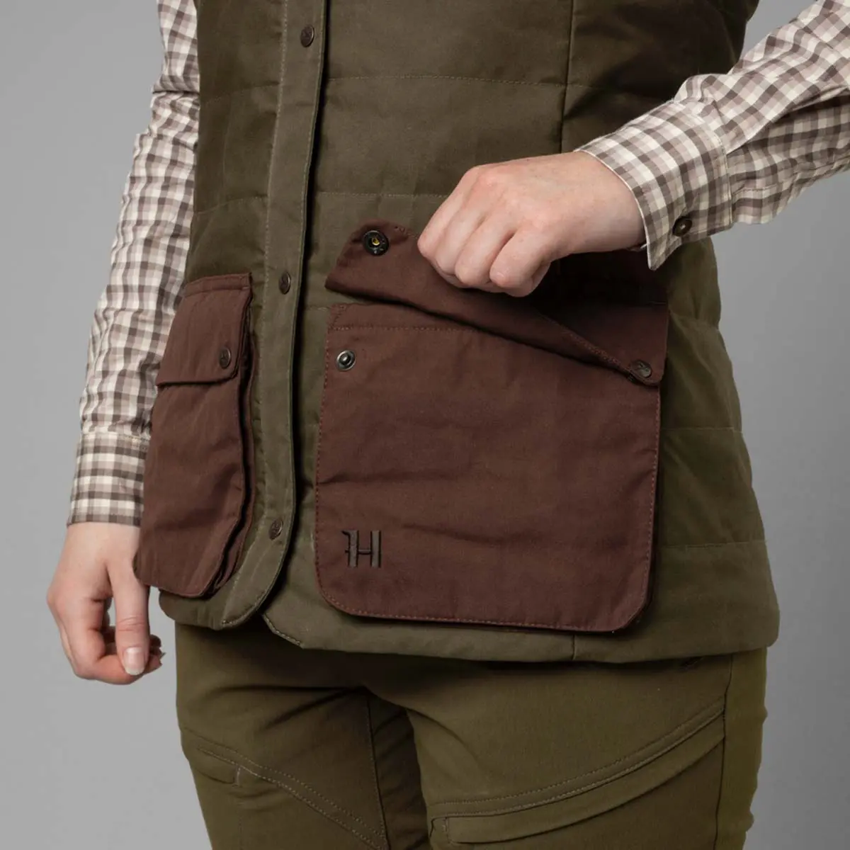 Harkila Retrieve Women's Waistcoat 3