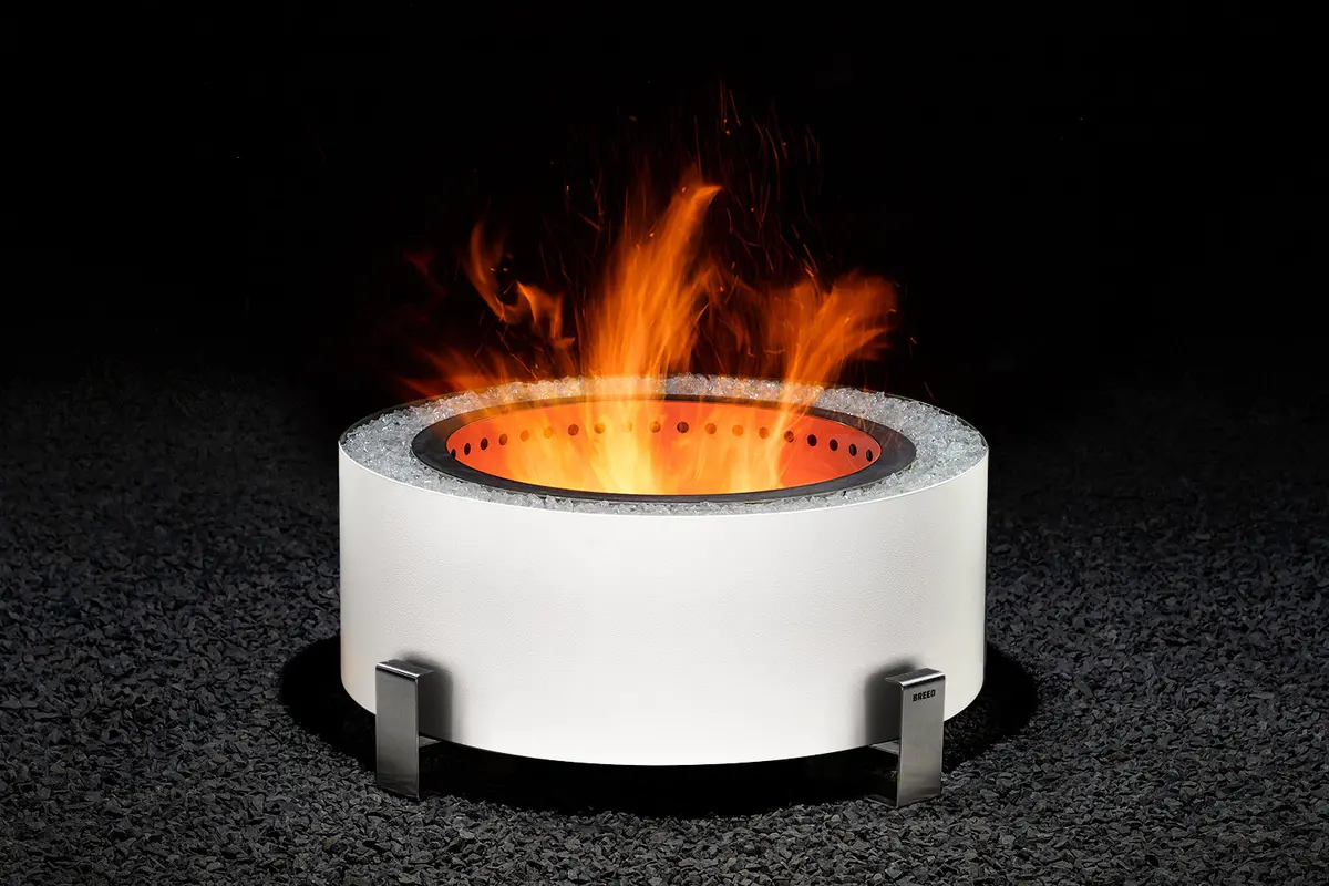 Breeo Luxeve 24" Smokeless Fire Pit With Lid & Glass 4