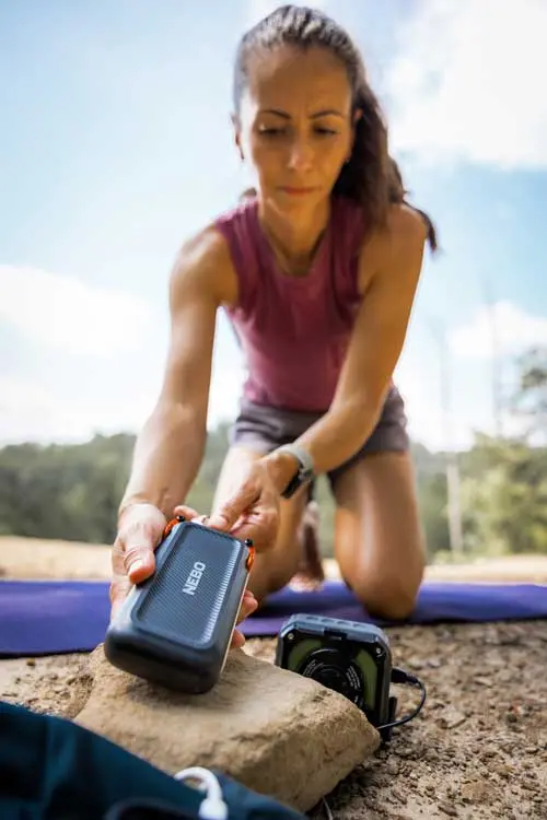 Nebo Rambler 20K Power Bank + Light 1