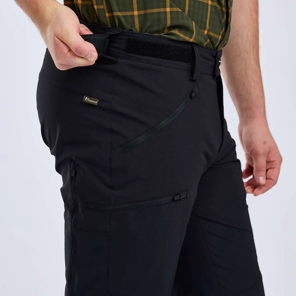 Pinewood Abisko Light Stretch Trousers 9