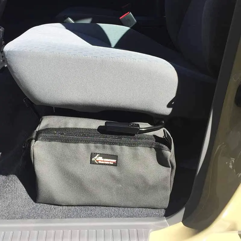 Toyota Landcruiser (J70) Series - Seat Side Bags 1
