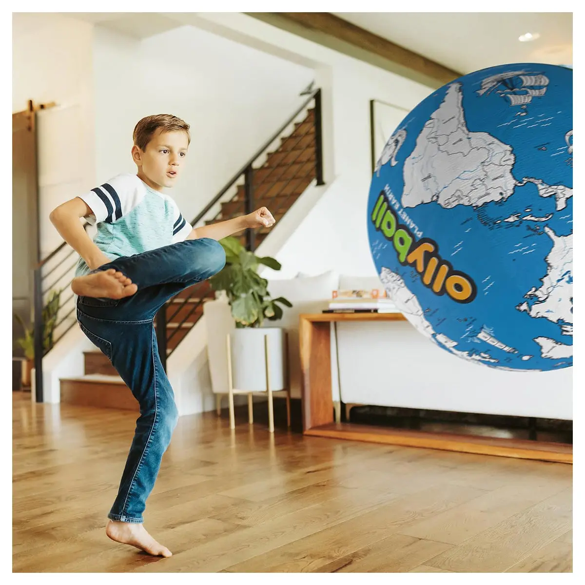 Ollyball Planet Earth Inflatable Indoor Ball 2