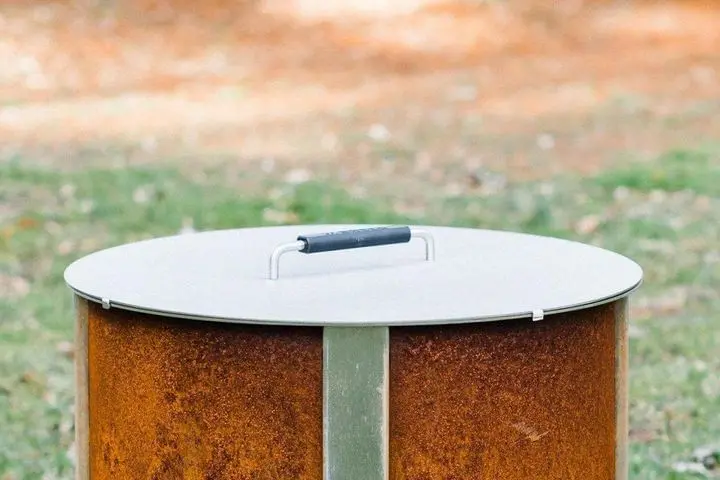 Breeo X Series 19" Lid - Stainless 1