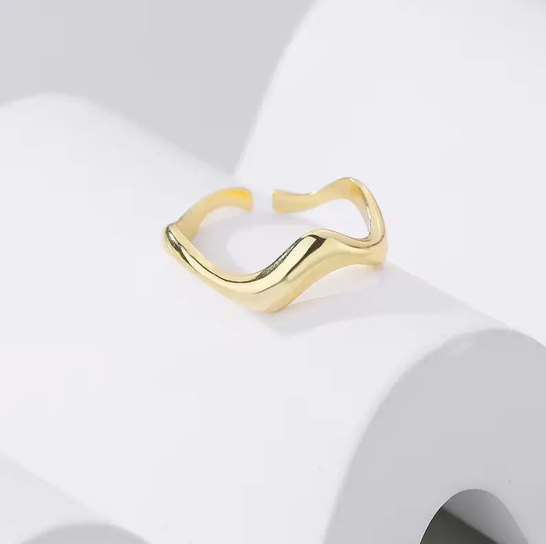 Grace Adjustable Flare Ring 1