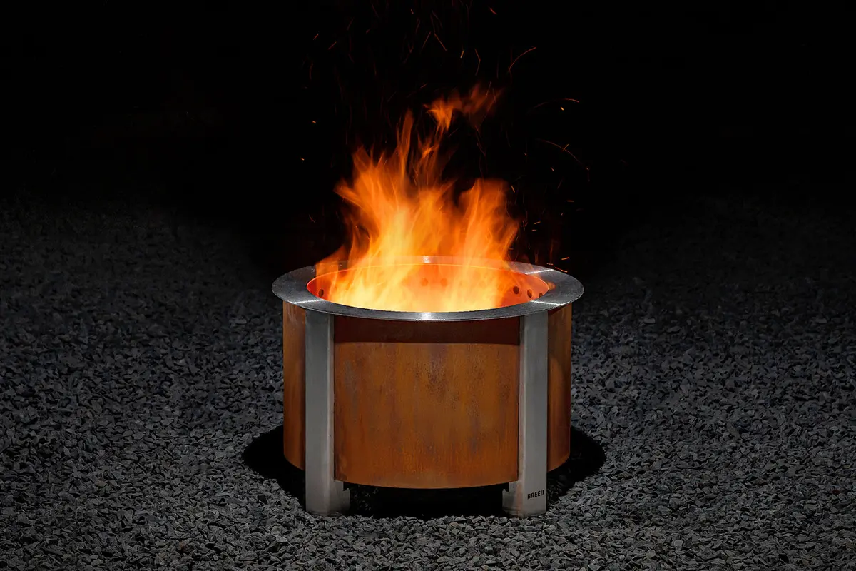 Breeo X Series 19" Smokeless Fire Pit - Corten Steel 1